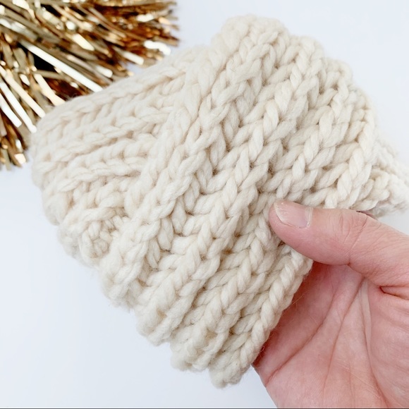 Chunky Cozy Knitted Headband - FAWN - Picture 7 of 10